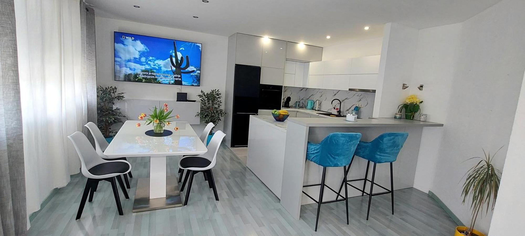 Luna Apartments Baška Voda Esterno foto
